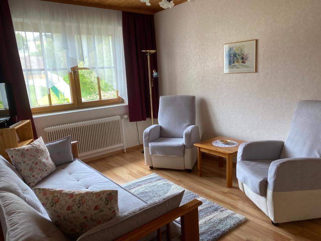 Апартаменти Haus Lindenhofer Еммерсдорф-ан-дер-Донау Номер фото